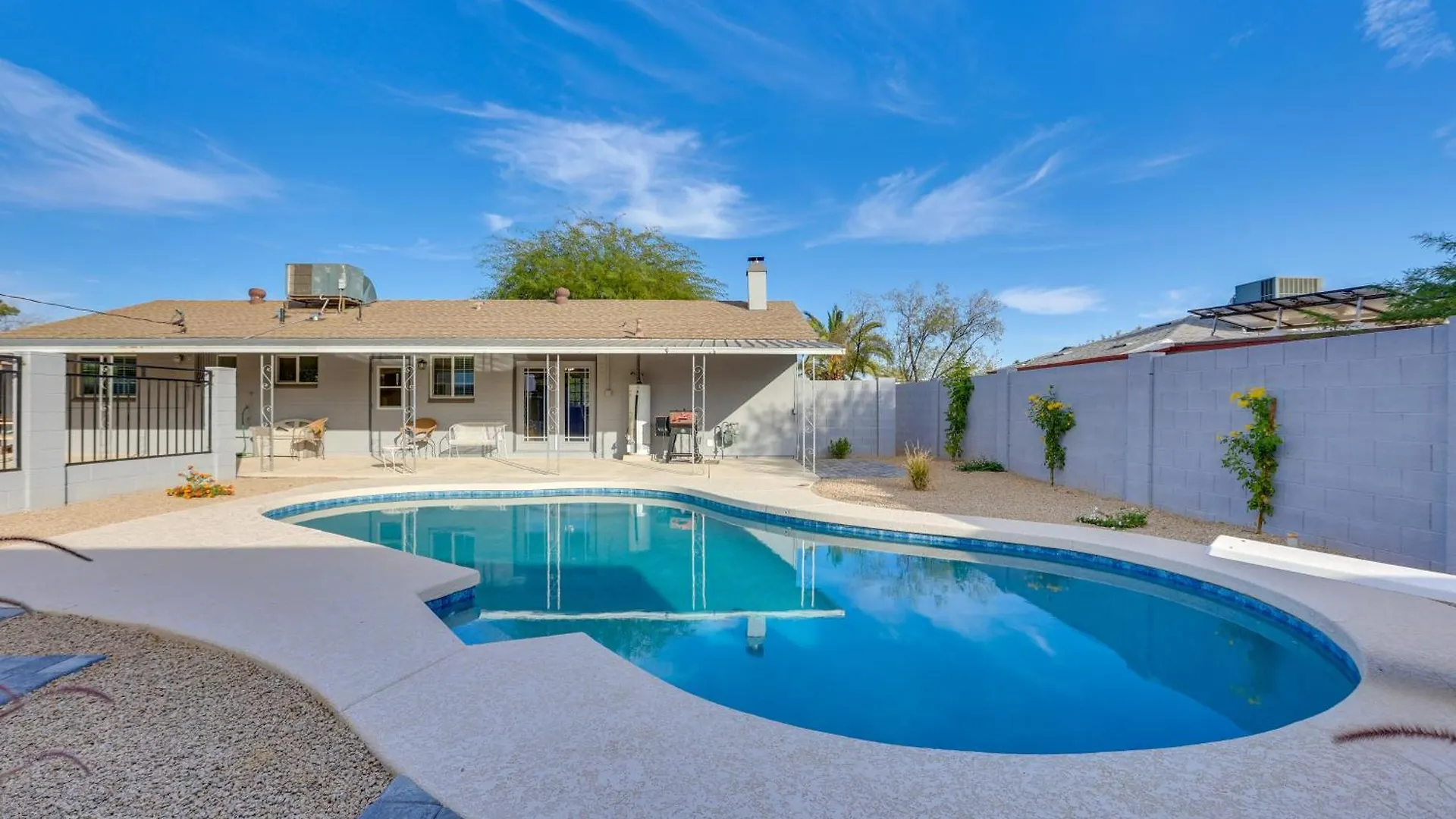 Centrally Located Oasis 1 Mi To Shadow Mountain! Phoenix United States